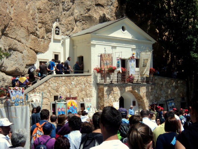 Terra di pellegrinaggi: il Santuario della Santissima Trinità a Vallepietra